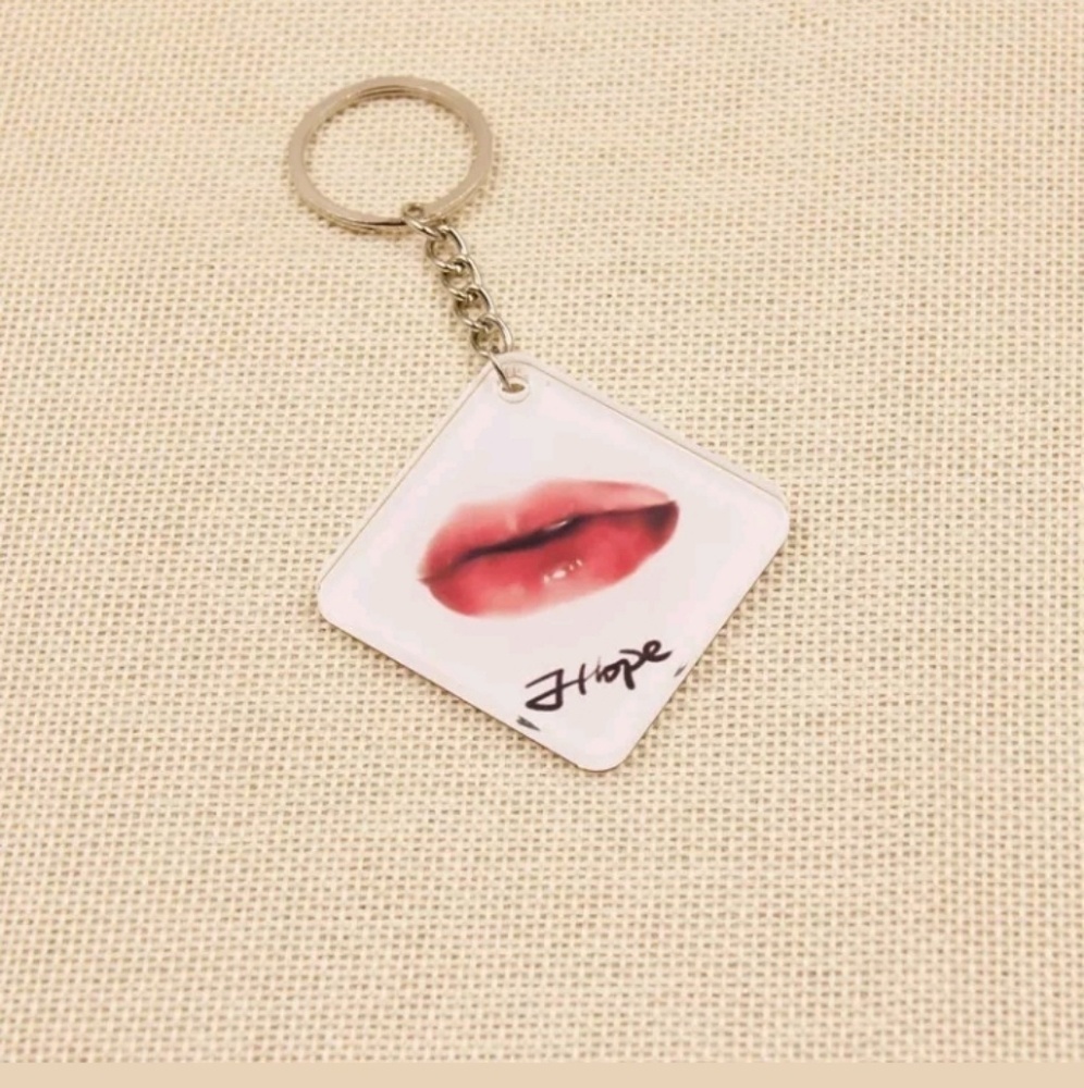 Kpop BTS J-Hope Lips Key Chain